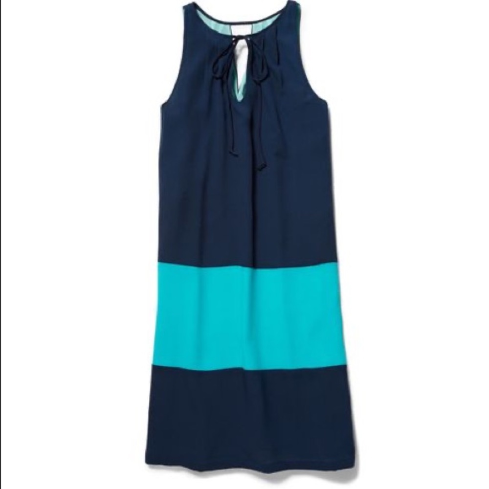 Colour Block Dress with Keyhole Neck